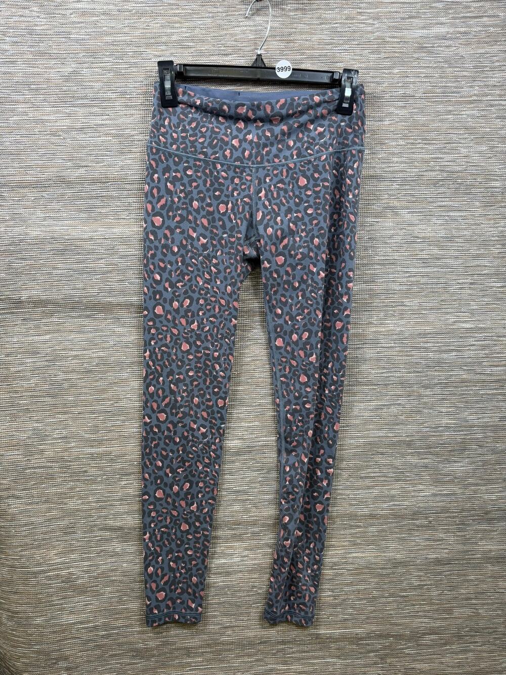 Victoria Sport Leggings Womens S Gray Leopard Ankle Knockout Yoga Athletic Pants